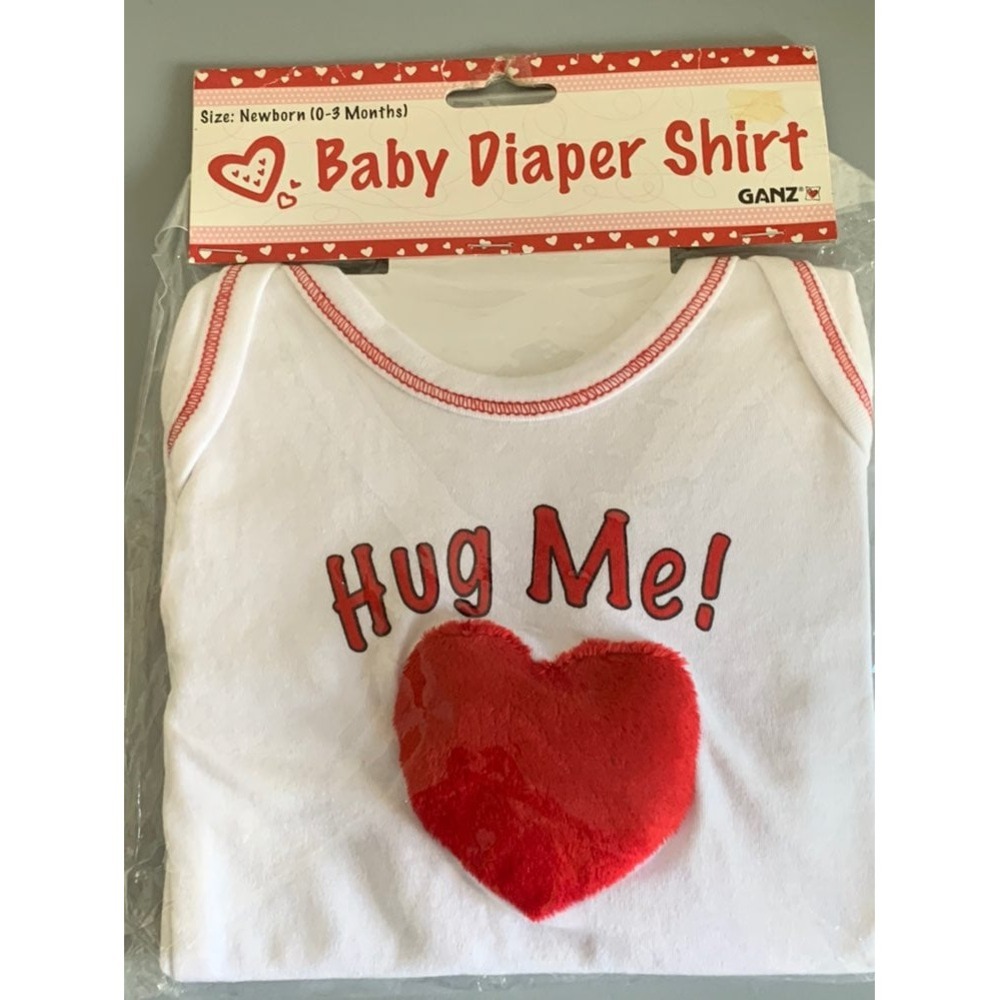 Ganz‎ Valentines Diaper Shirt 0-3m Vintage White Red Heart Hug Me